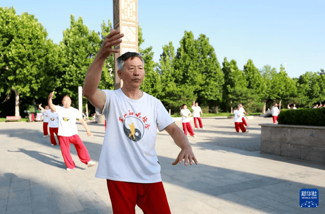 河北邢台:“秀”太极